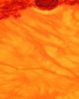 1030℃のソルトバスの液面