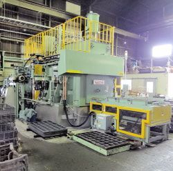 油冷装置付き真空炉